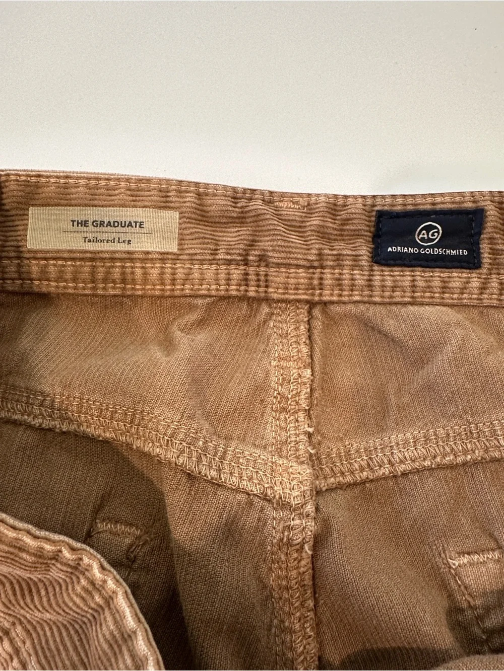 AG‎ Adriano Goldschmied The Graduate Tailored Leg Corduroy Pants Tan Brown 32